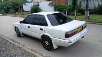 Bei Ya Toyota Corolla 1990 Sokoni Dar es Salaam Tanzania