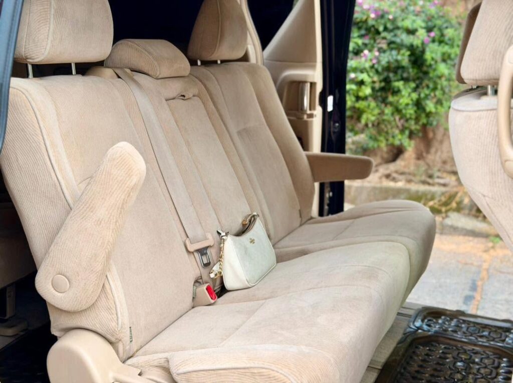 Magari Used Toyota Vellfire 2010 Dar es Salaam Tanzania
