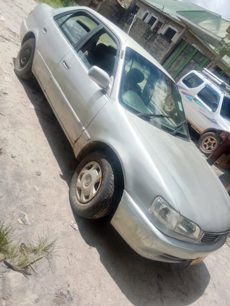 Price Toyota Corolla 2000 for Sale in Dar es Salaam