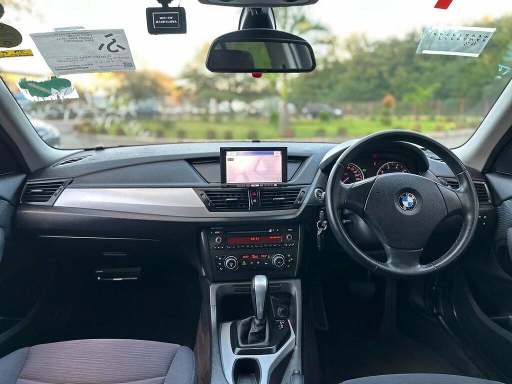 BMW X1 bei poa sokoni Dar es Salaam Tanzania