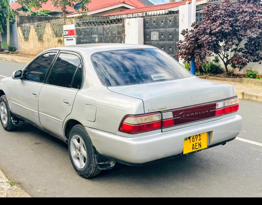 Price Of Toyota Corolla 1996 for Sale in Tanzania