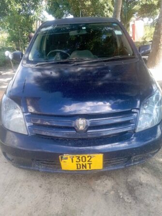 Bei Ya Toyota IST 2005 Sokoni Dar es Salaam Tanzania