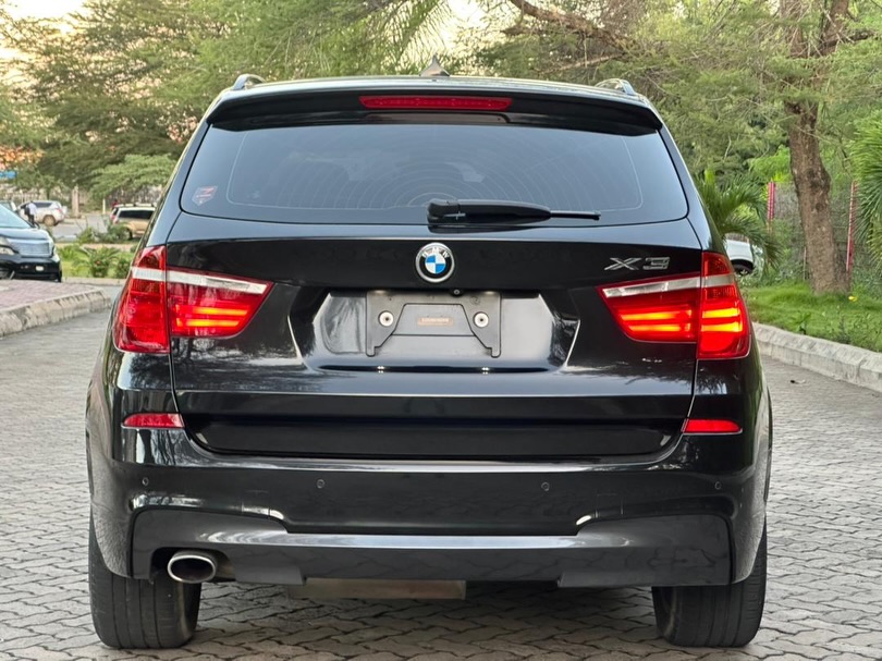 BMW X3 bei poa sokoni Dar es Salaam Tanzania