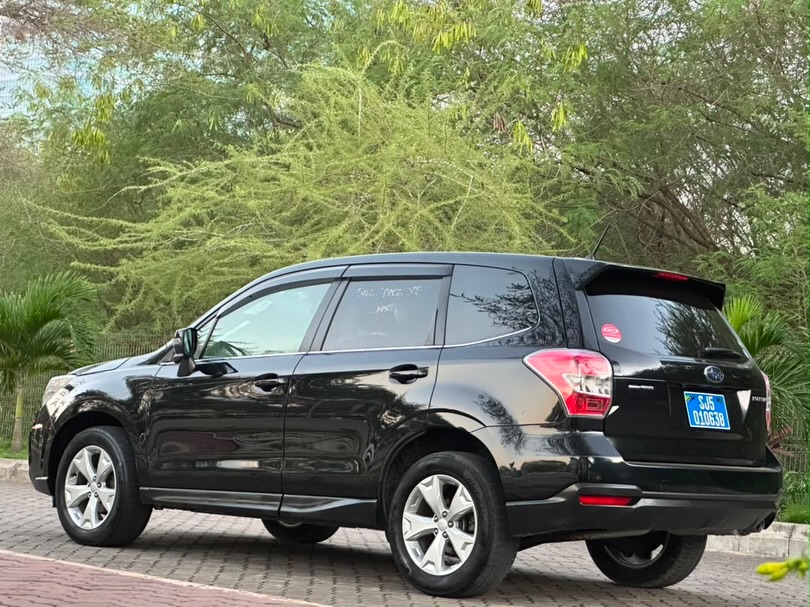 Subaru Forester bei poa sokoni Dar es Salaam Tanzania