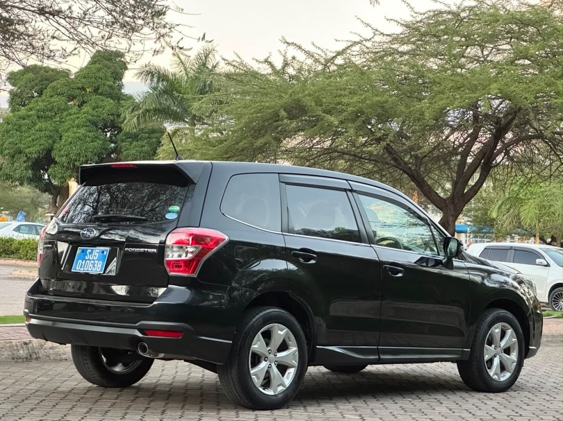 Magari Sokoni Subaru Forester ya Bei Poa 2014