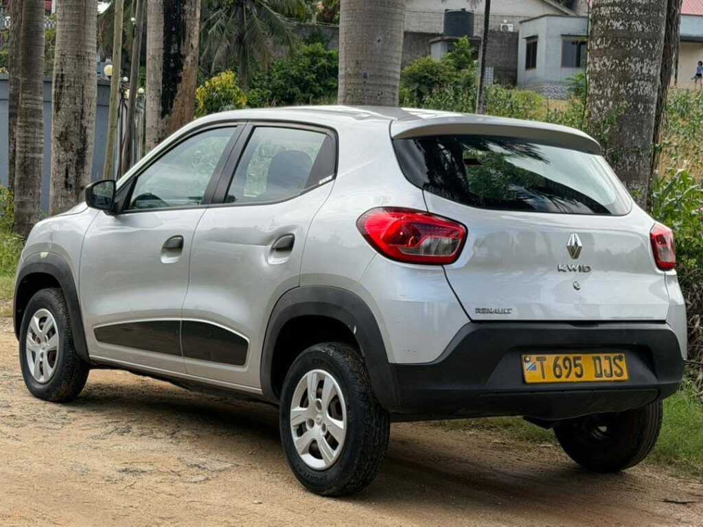 Magari Kwid 2019 lipo Dar es Salaam