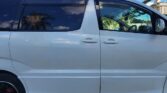Magari Sokoni Toyota Alphard ya Bei Poa 2004