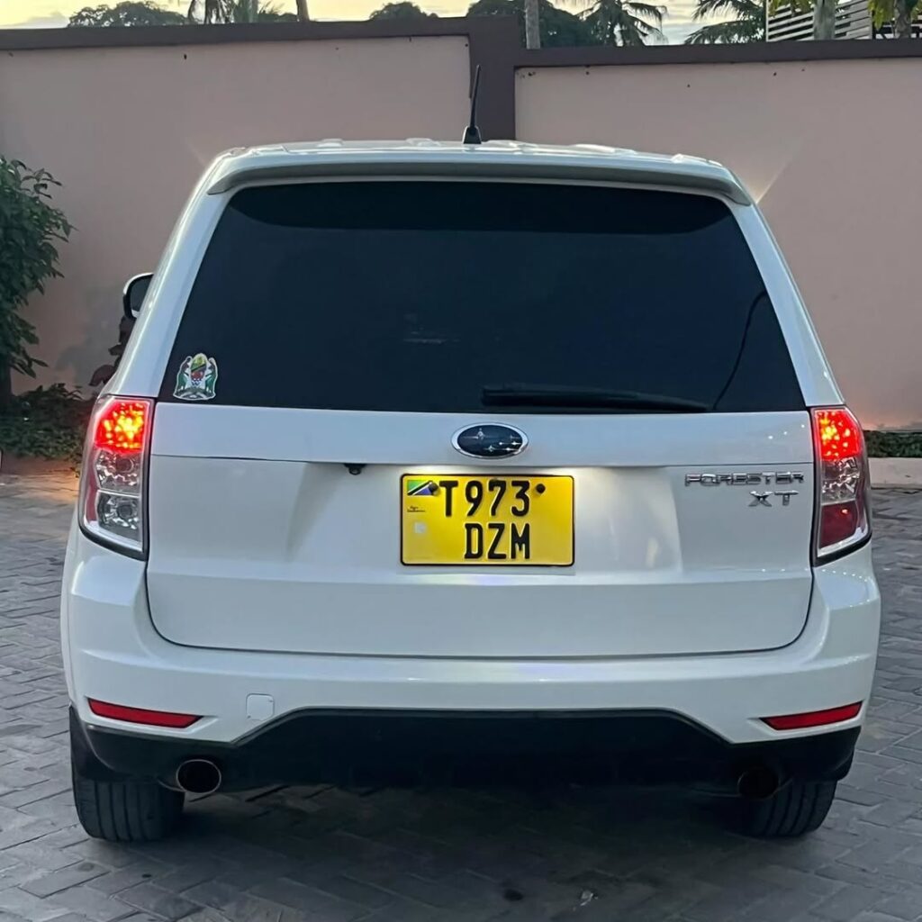 Subaru Forester bei poa sokoni Dar es Salaam Tanzania