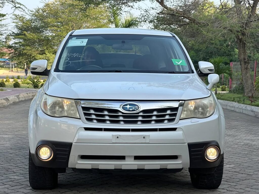 Magari Forester 2010 lipo Dar es Salaam