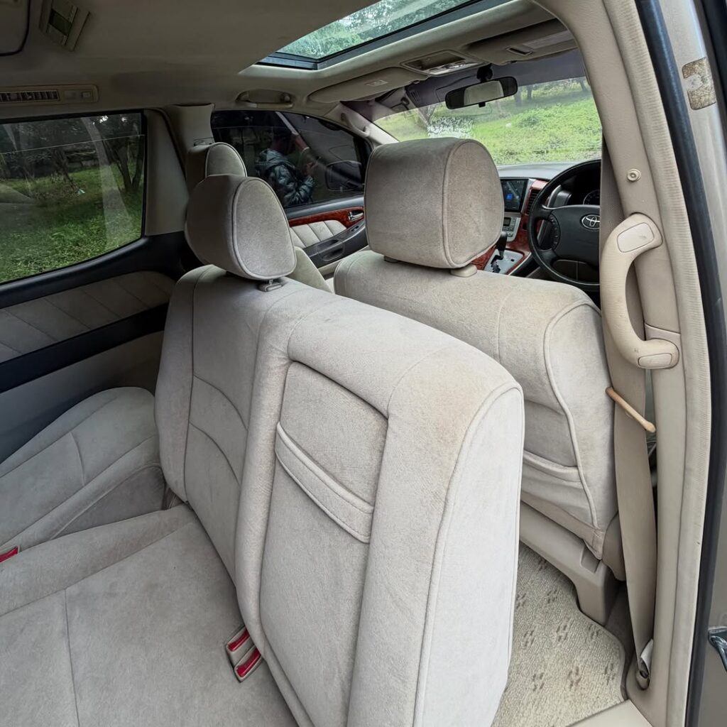 For Sale Toyota Alphard 2005 in Arusha