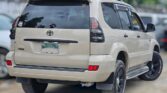 Magari Sokoni Toyota Land Cruiser Prado ya Bei Poa 2005