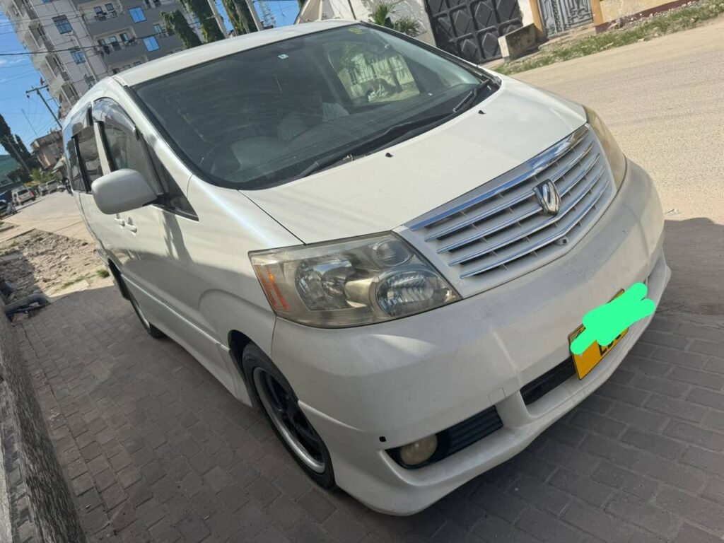 Toyota Alphard bei poa sokoni Dar es Salaam Tanzania