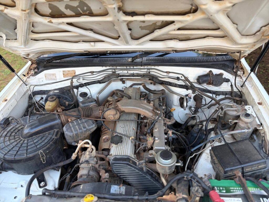 Toyota Land Cruiser V8 2003 for Sale in Dar es Salaam