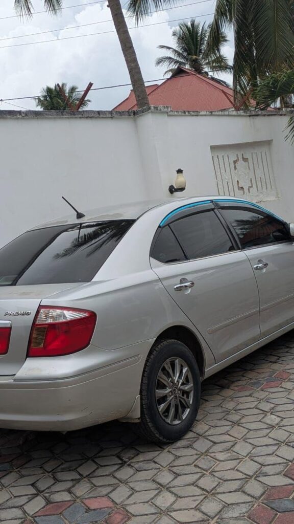 Toyota Premio 2004 for Sale in Dar es Salaam