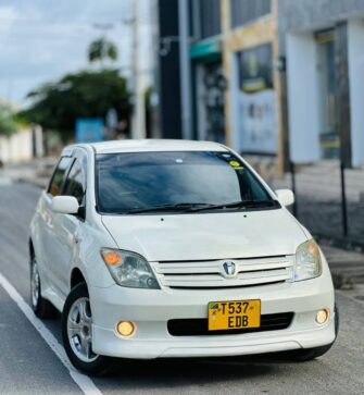 Price of Used Toyota IST 2005 for Sale in Dar es Salaam Tanzania