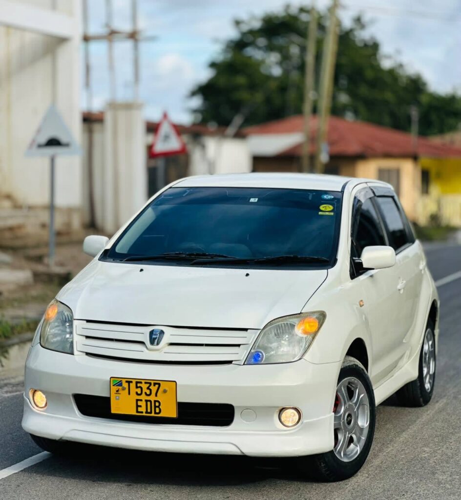 Buy Toyota IST 2005 for Sale in Dar es Salaam