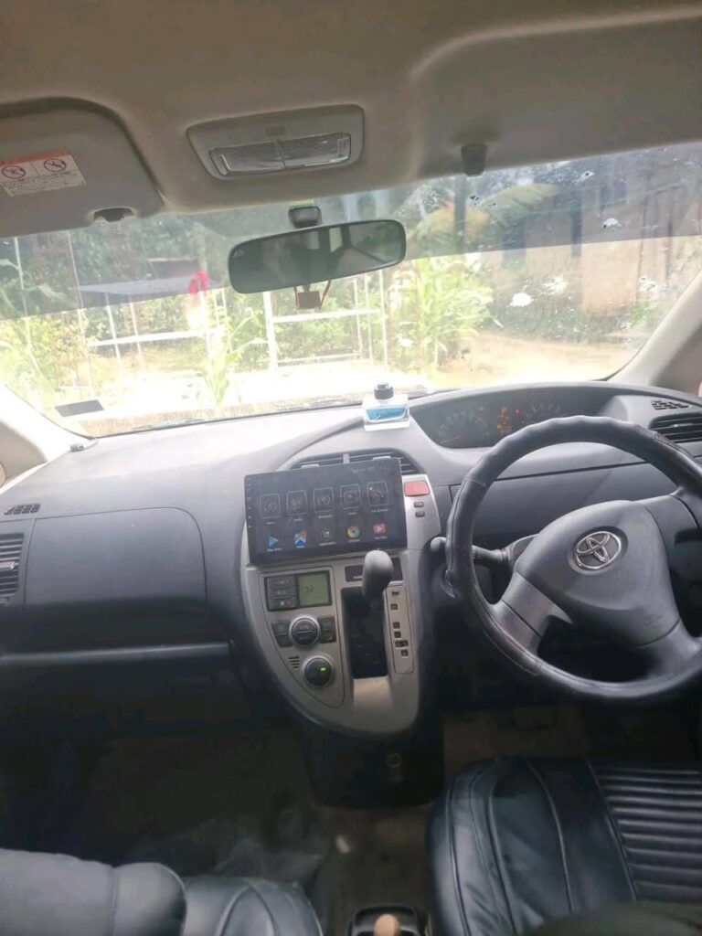 Toyota Ractis bei poa sokoni Dar es Salaam Tanzania