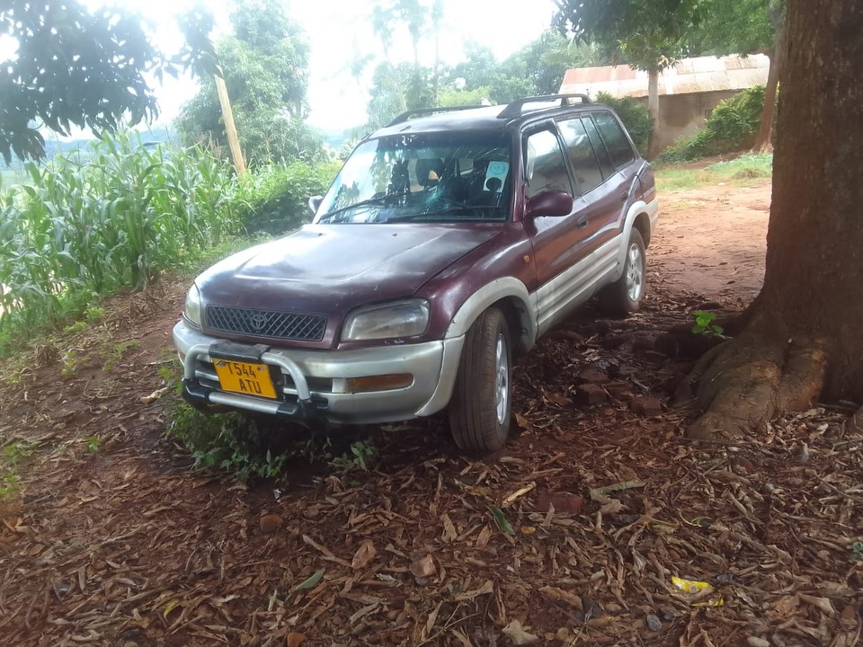 Toyota Rav4 1998 for Sale in Dar es Salaam