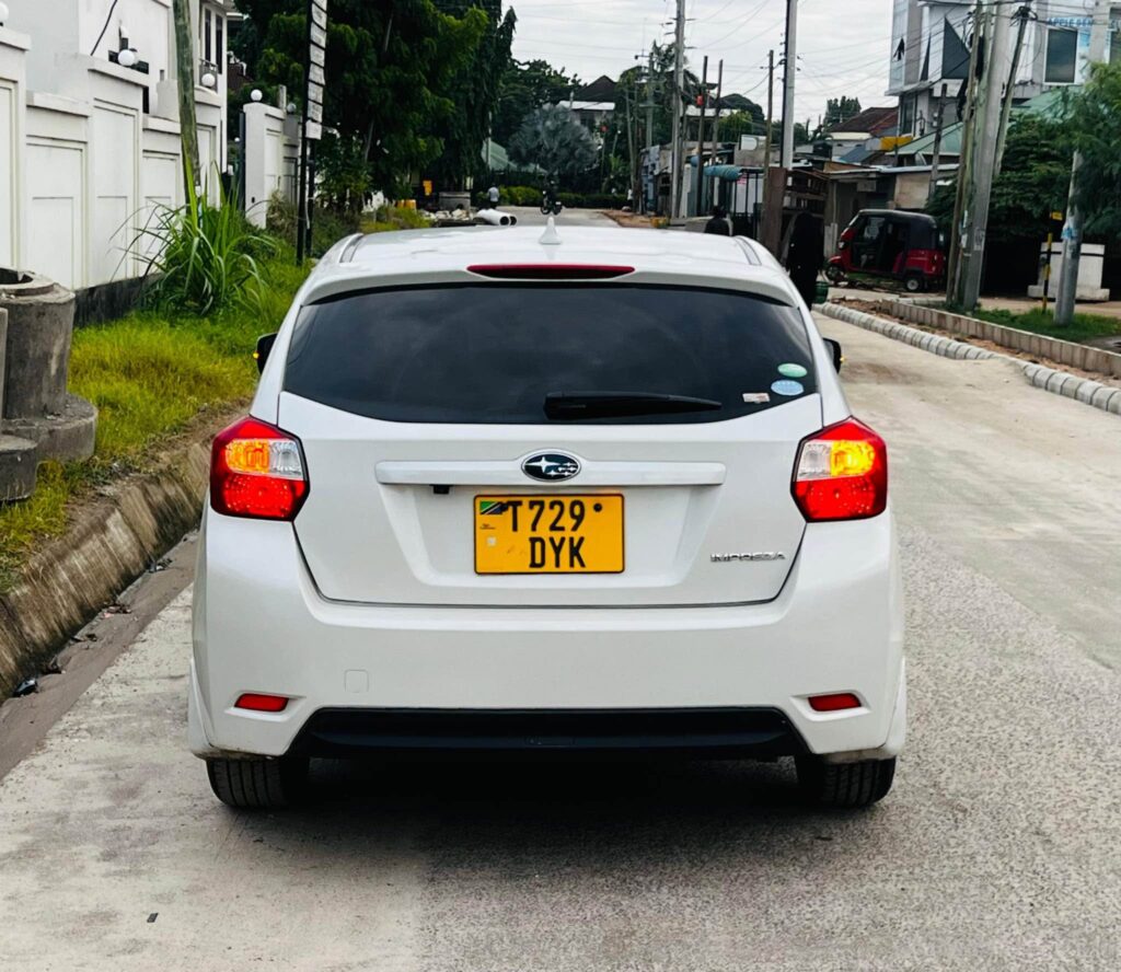 Magari Impreza 2013 lipo Dar es Salaam