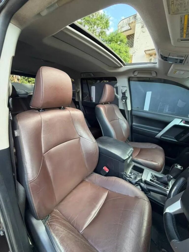 Magari Sokoni Toyota Land Cruiser Prado ya Bei Poa 2017