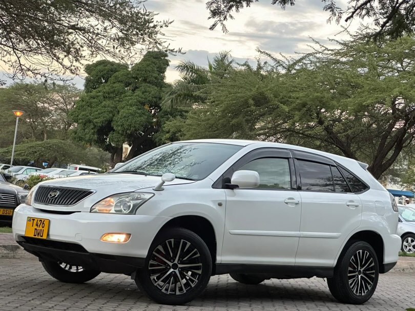 Buy Toyota Harrier 2005 for Sale in Dar es Salaam