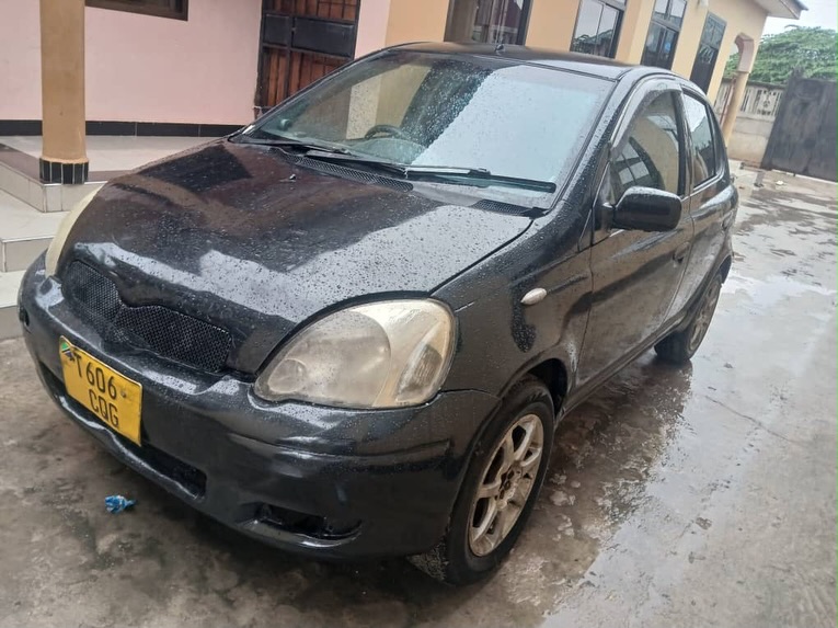 For Sale Toyota Vitz 2003 in Dar es Salaam