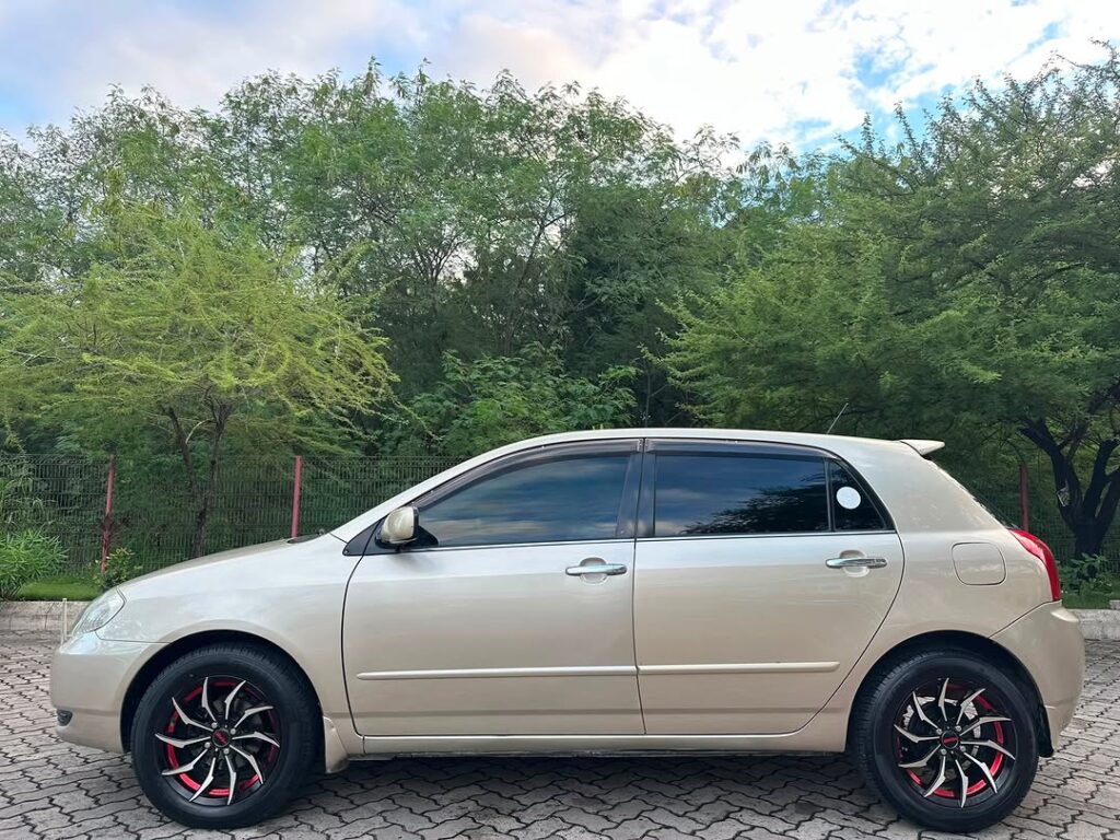 Toyota Allex 2003 Inauzwa Dar es Salaam Tanzania