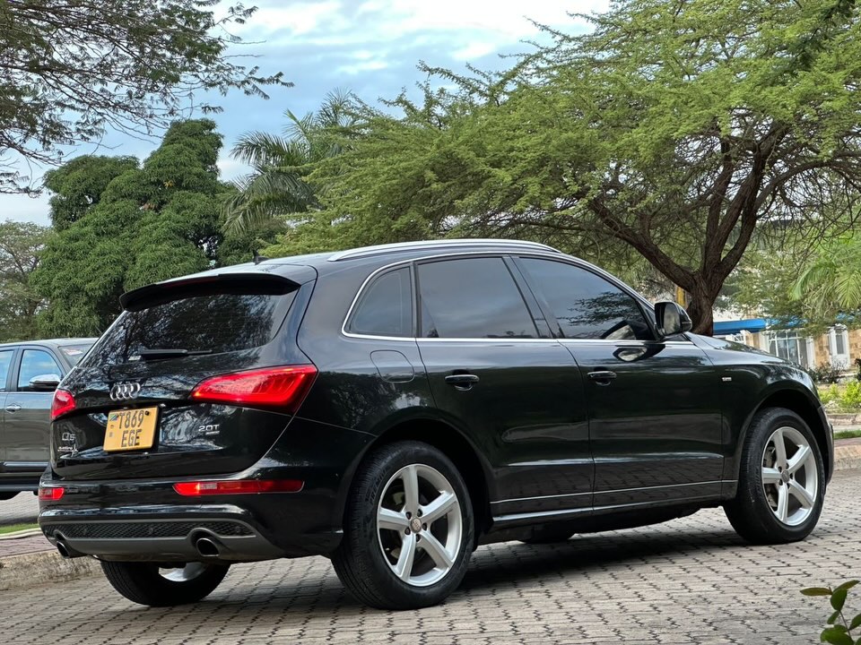 Price Audi Q5 2012 for Sale in Dar es Salaam