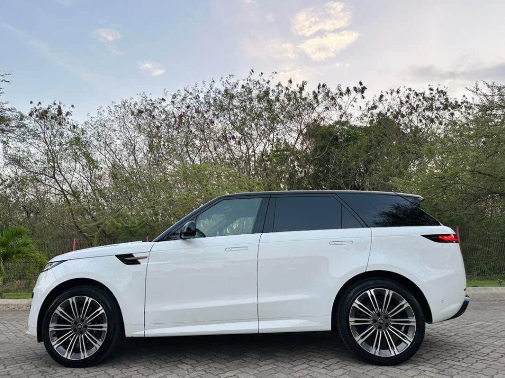Price Land Rover Range Rover Sport 2023 for Sale in Dar es Salaam