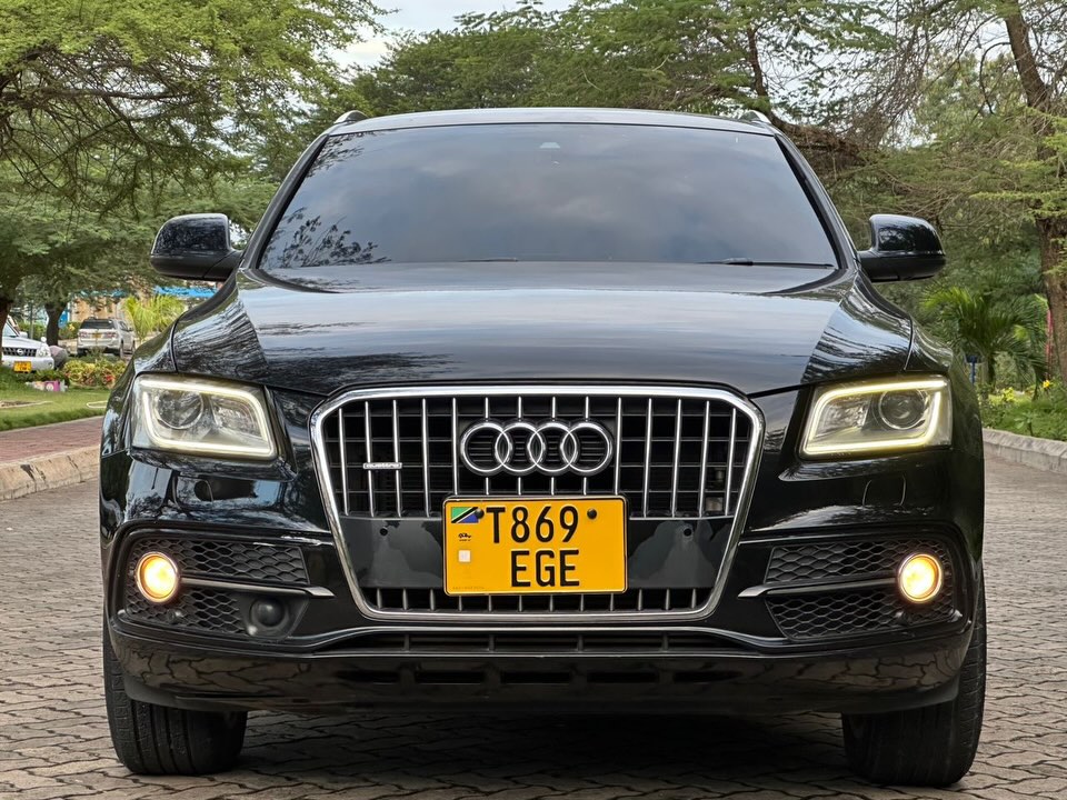Price Of Audi Q5 2012 for Sale in Tanzania