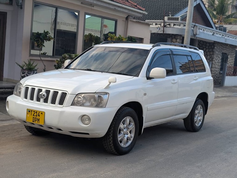 Buy Toyota Kluger 2000 for Sale in Dar es Salaam