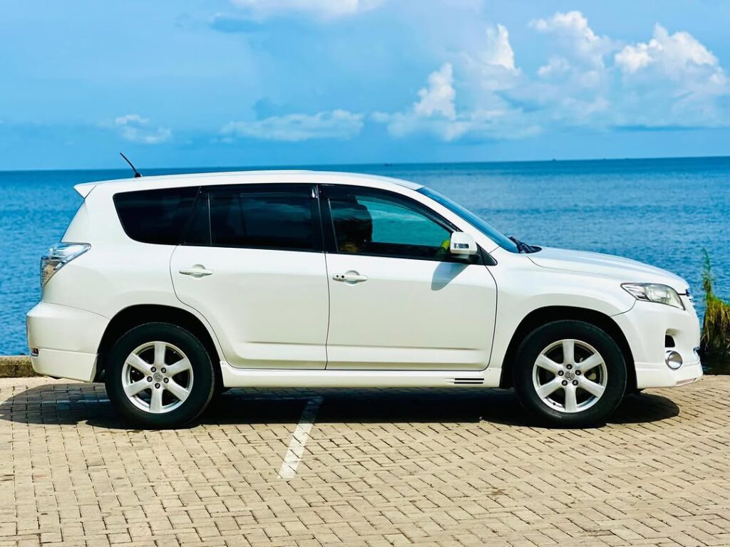 Buy Toyota Vanguard 2007 for Sale in Mwanza