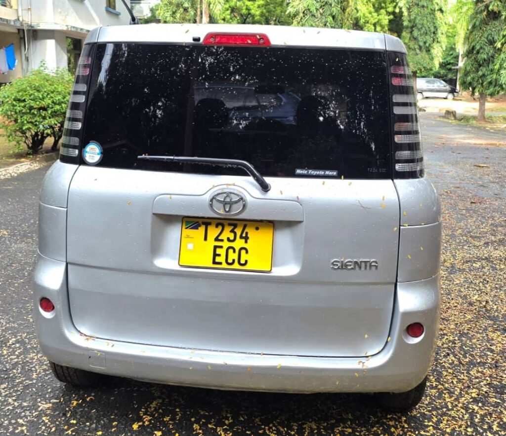 Price Of Toyota Sienta 2008 for Sale in Tanzania