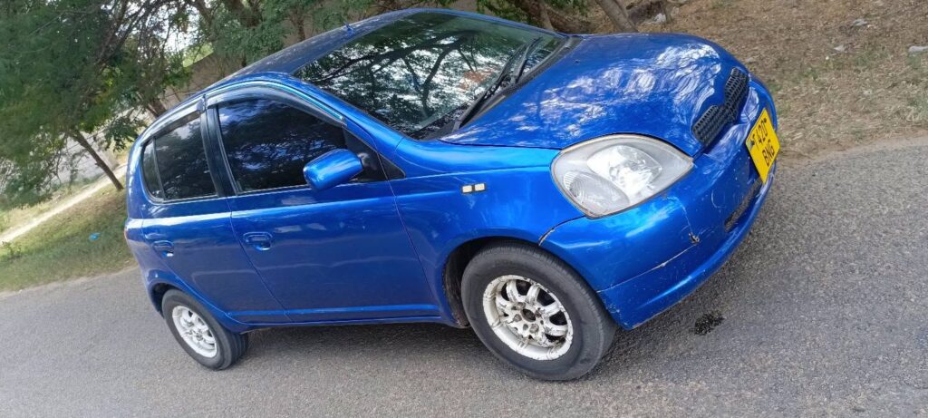 Magari Sokoni Toyota Vitz ya Bei Poa 2003