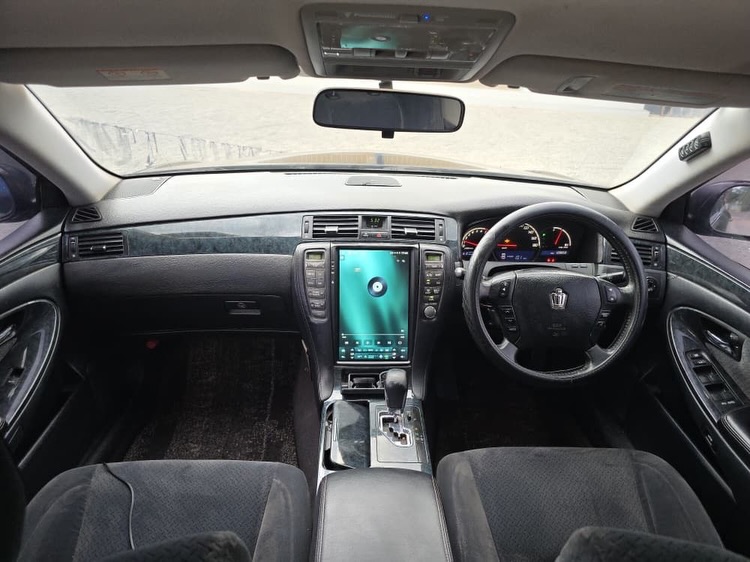 Bei ya Toyota Crown 2006 Sokoni Mwanza Tanzania