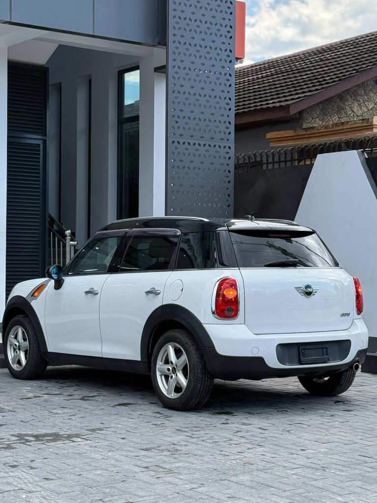 Price Of Mini Countryman Cooper 2011 for Sale in Tanzania
