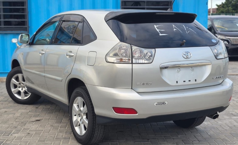 Toyota Harrier 2006 for Sale in Dar es Salaam