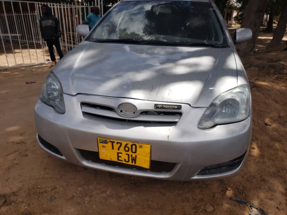 Magari Sokoni Toyota Allex ya Bei Poa 2004