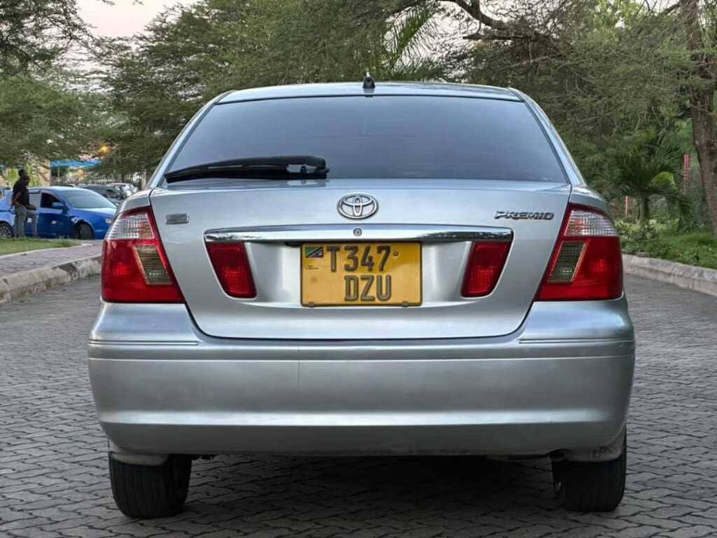 Toyota Premio 2002 for Sale in Dar es Salaam