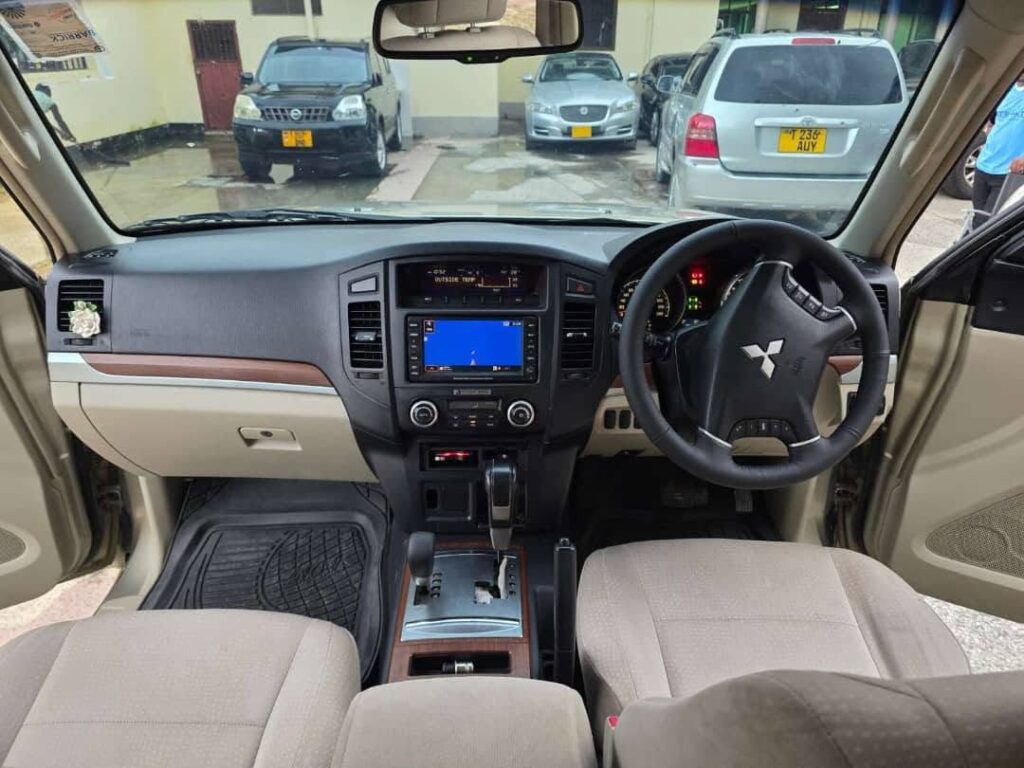Buy Mitsubishi Pajero 2008 for Sale in Dar es Salaam