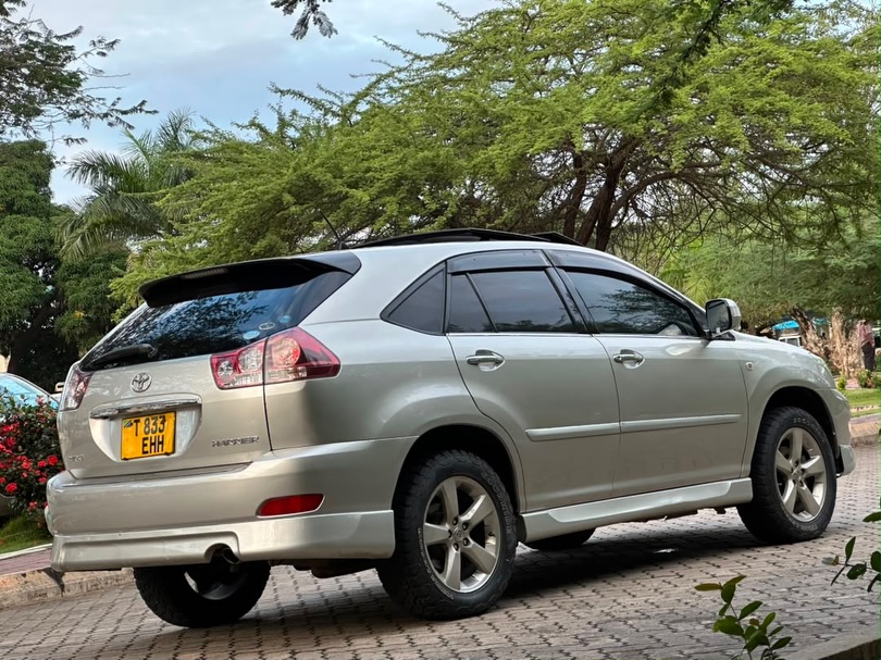 Toyota Harrier 2007 for Sale in Dar es Salaam
