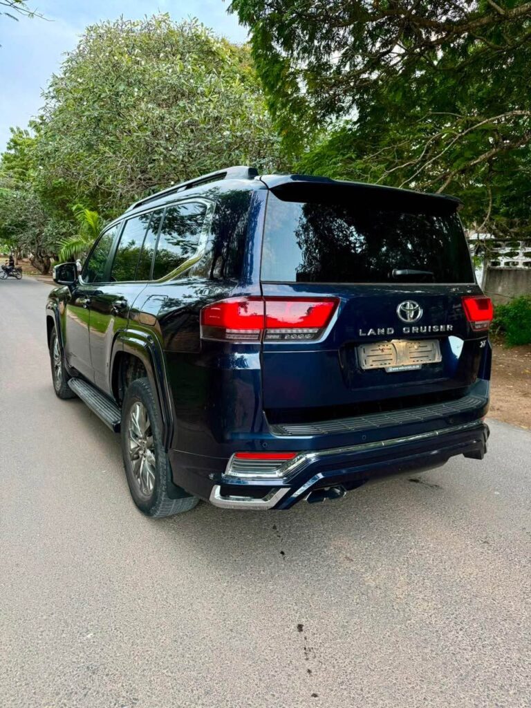 Toyota Land Cruiser 300 Series 2024 for Sale in Dar es Salaam