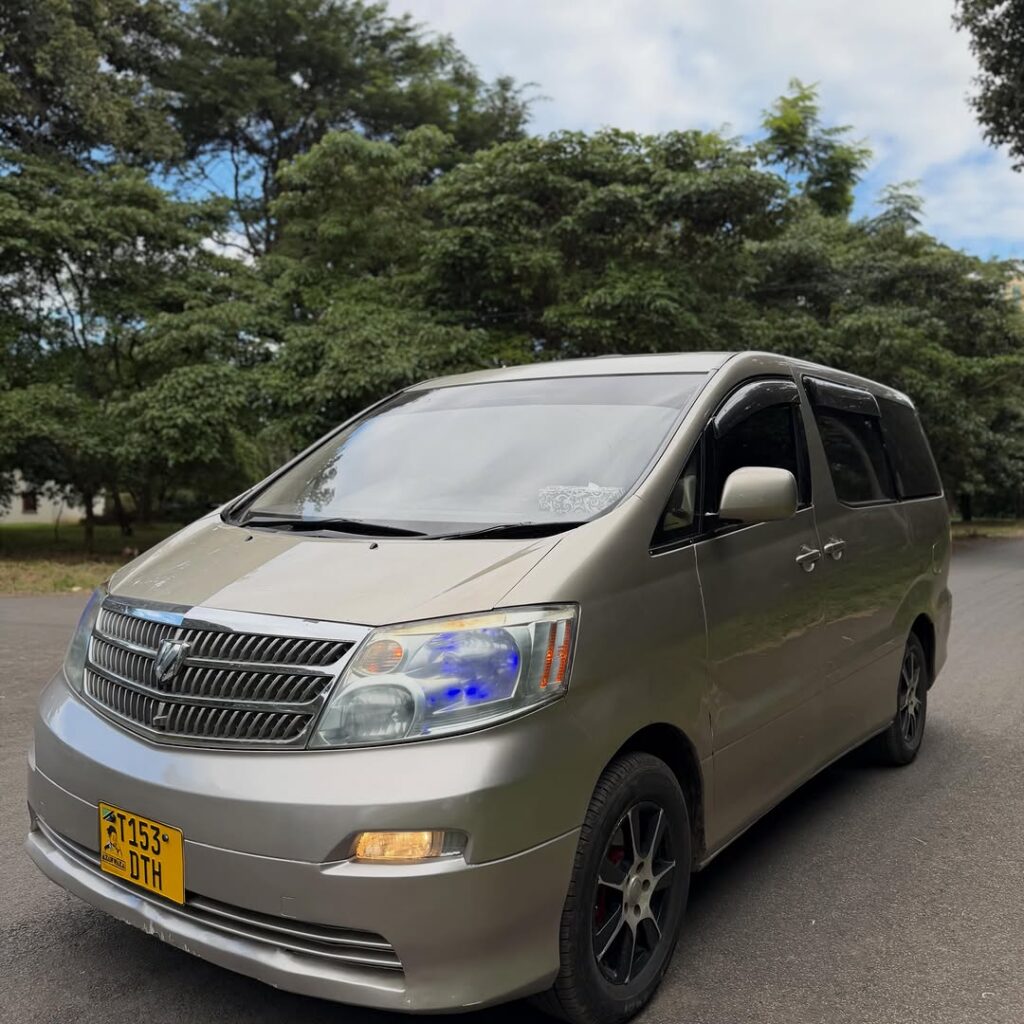 Buy Toyota Alphard 2005 for Sale in Arusha