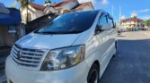 Magari Sokoni Toyota Alphard ya Bei Poa 2004
