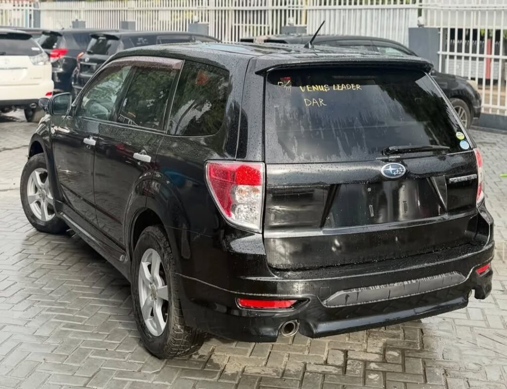 Subaru Forester bei poa sokoni Dar es Salaam Tanzania