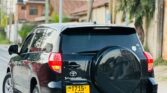 Price Toyota Vanguard 2010 for Sale in Dar es Salaam