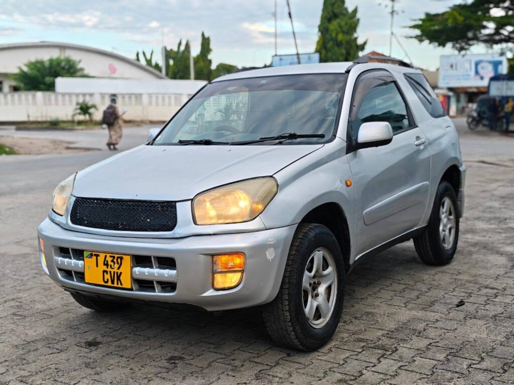 Price Of Toyota Rav4 2003 for Sale in Tanzania