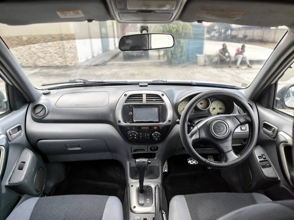 Price Of Toyota Rav4 2002 for Sale in Tanzania