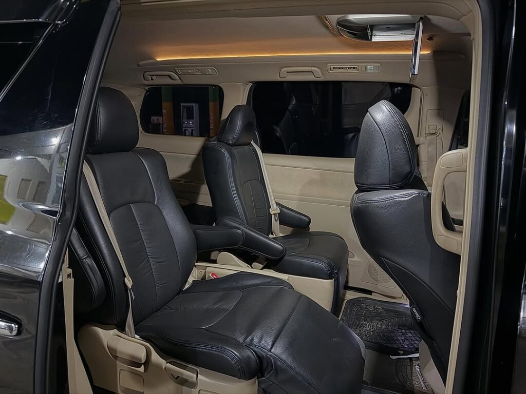 Magari Used Toyota Alphard 2010 Dar es Salaam Tanzania