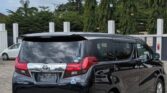Toyota Alphard bei poa sokoni Dar es Salaam Tanzania